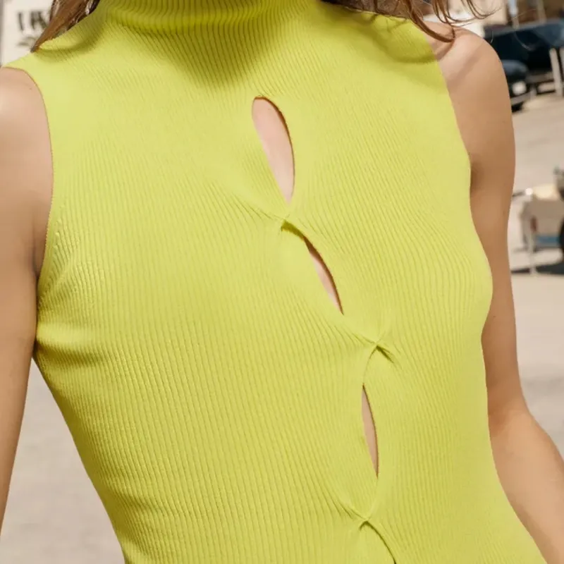 Top Punto Cut Outs