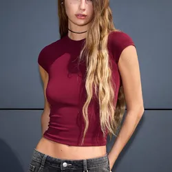Camiseta Básica Ajustada Burdeos 