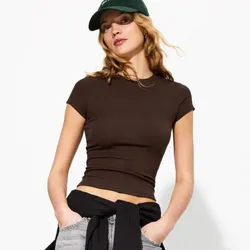 Camiseta Básica Ajustada Marrón 