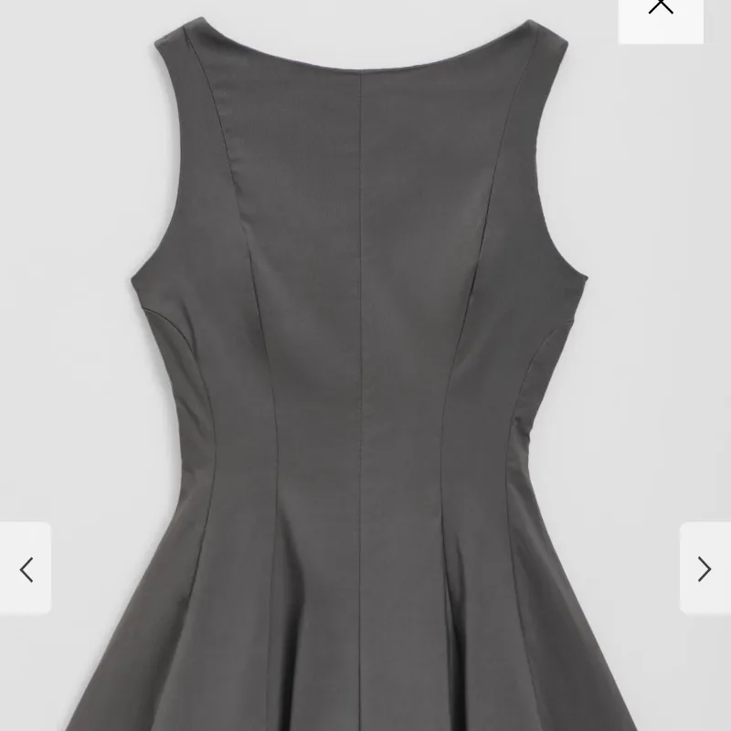 Vestido A Escote Espalda