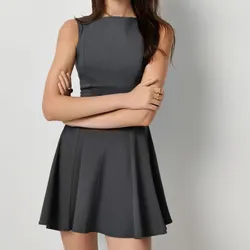 Vestido A Escote Espalda