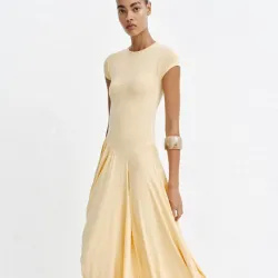 Vestido asimétrico
