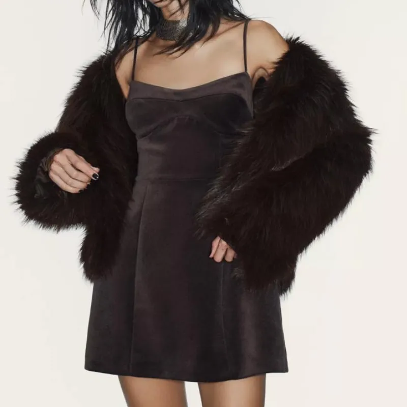 Vestido corto tirantes