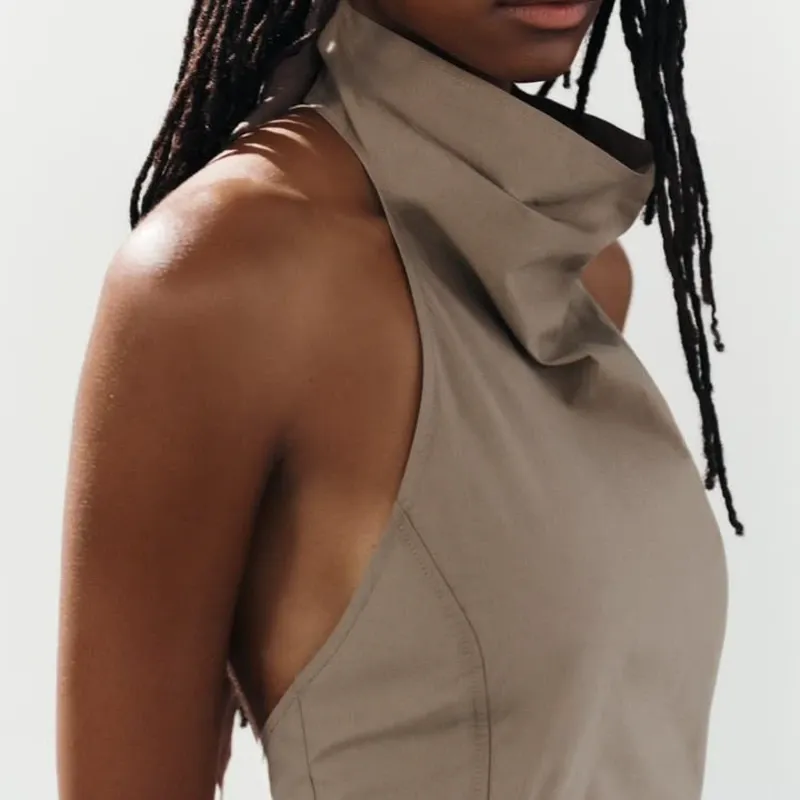 Vestido Cuello Halter Zara