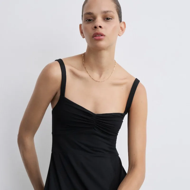 Vestido evasé tirantes