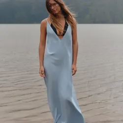 Vestido Fluido Escote