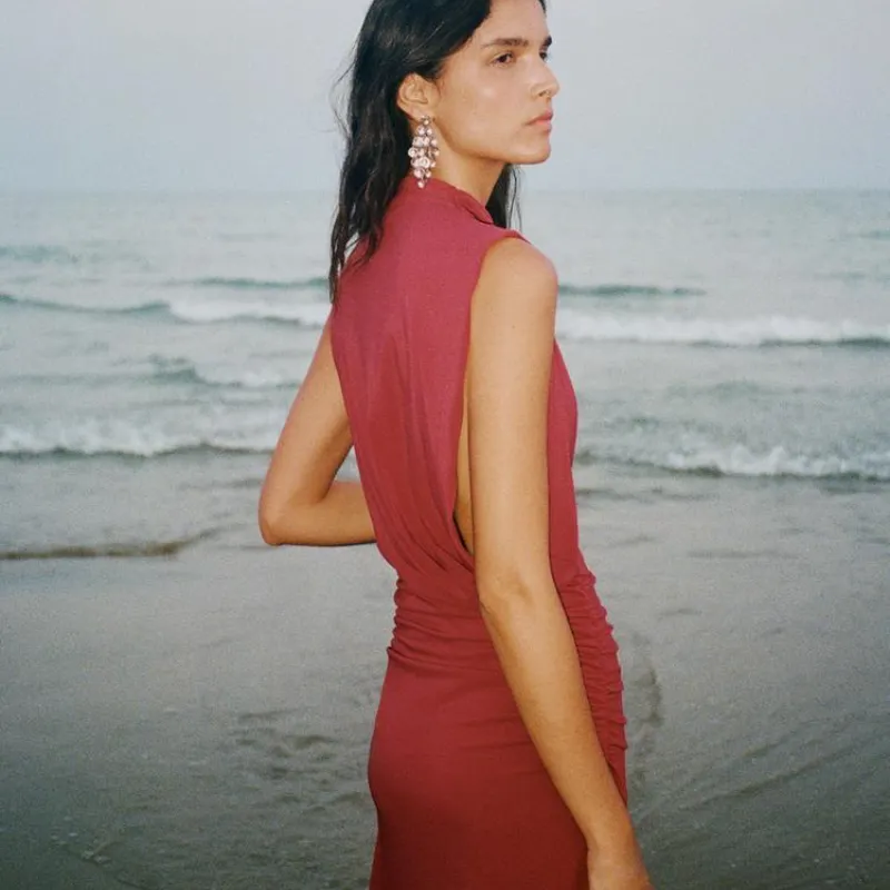 Vestido frunces laterales 