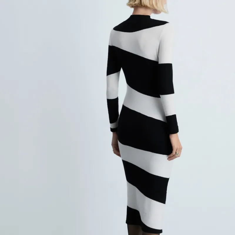 VESTIDO MIDI CUELLO PERKINS