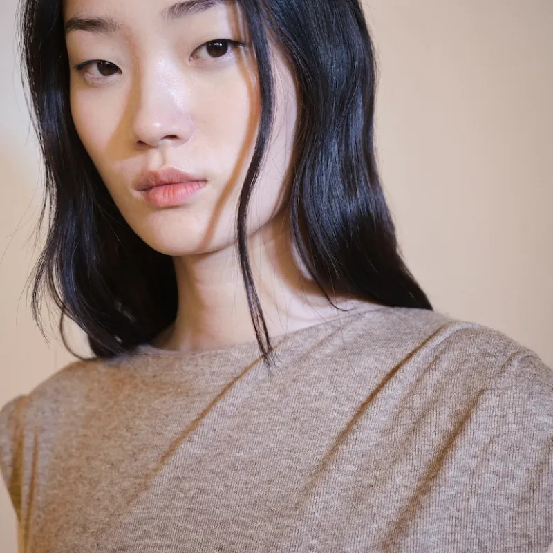 Vestido MIDI hombros estructurados