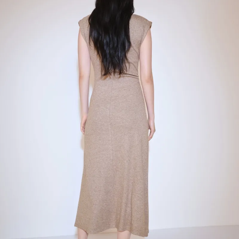 Vestido MIDI hombros estructurados