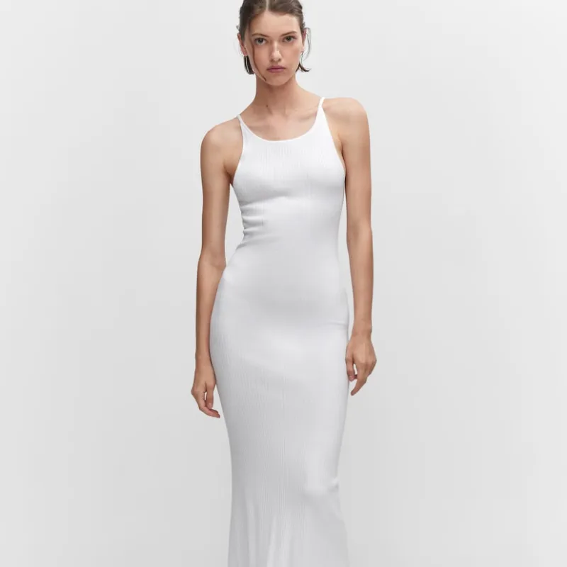 Vestido punto abertura crudo