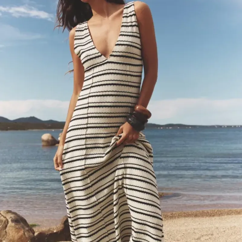 Vestido Rayas Escote