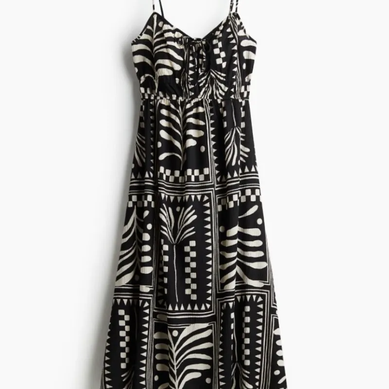 Vestido tirantes con estampado y lazo