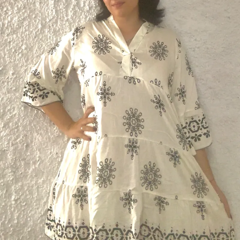 Vestido Mangas cortas de estampados 