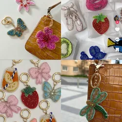 Llaveros bordados con cuentas 🌸