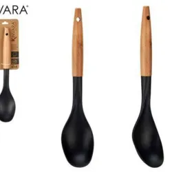 Cuchara de cocina con mango de madera