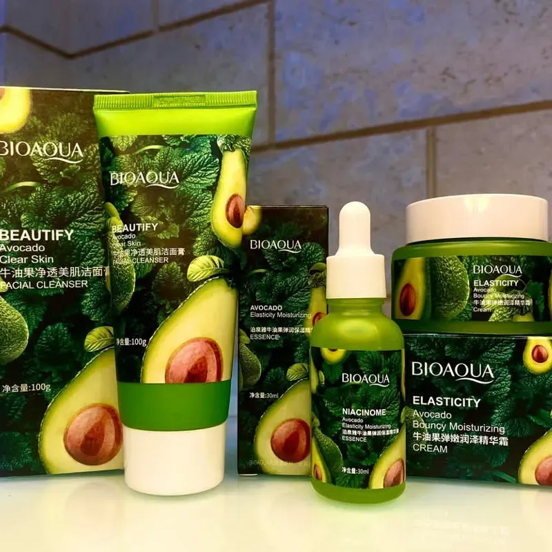 Kit de Aguacate con Niancinamida de Bioaqua 