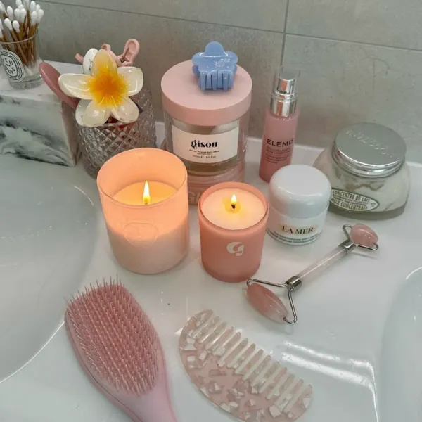 Tu piel merece lo mejor ✨

Descubre en este catálogo los secretos para una piel increíble:  

🧴 Sérums potentes que transforman  
💧 Hidratantes inteligentes para cada necesidad  
☀️ Protectores solares que cuidan y embellecen  
🎁 Kits completos para rutinas fáciles y efectivas  

Marcas top como Vichy, L'Oréal y La Roche-Posay te ofrecen:  
✅ Resultados comprobados  
✅ Texturas deliciosas  
✅ Soluciones para cada tipo de piel  

¡Encuentra tus favoritos y crea tu rutina perfecta! 😍  

¿Necesitas ayuda? ¡Te asesoramos con gusto! 

