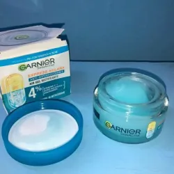 Crema Express Aclara Anti-Imperfecciones Air Gel de Garnier