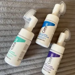 Cerave Limpiador Facial con Masajeador