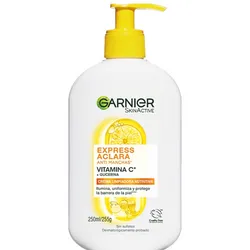 Crema Limpiadora Nutritiva Anti Manchas Express Aclara de Garnier SkinActive. 