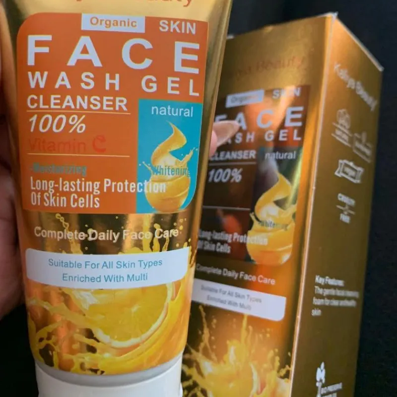 Limpiador Facial de Vitamina C