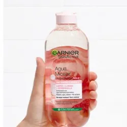 Agua micelar con agua de rosas Todo en 1 Garnier SkinActive