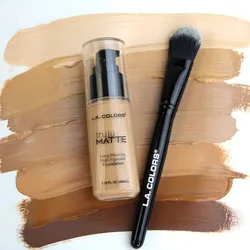 L.A. COLORS Base Truly Matte Natural, 1.35 onzas líquidas