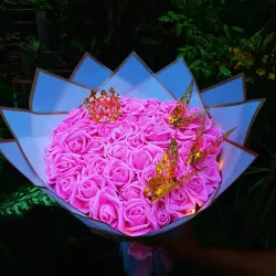 Ramo de 50 rosas🌹