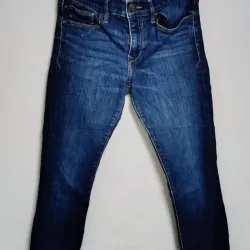 Pantalón de mezclilla 