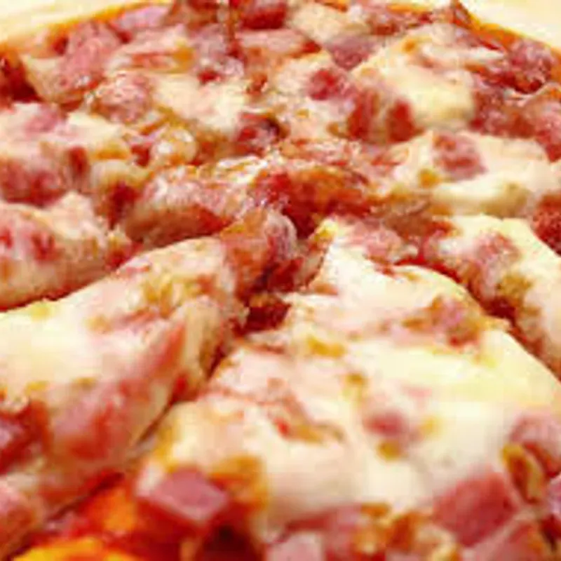 Pizza Jamón y Queso