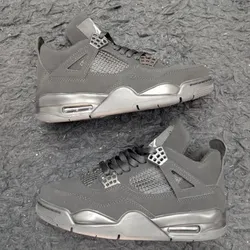 Jordan Retro 4 “Black Cat”