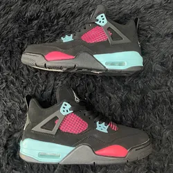 Jordan Retro 4 “Pink Blue Thunder”
