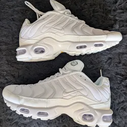 Nike Air Max Plus Tn “Triple White”