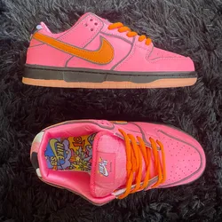 Nike SB Dunk Low “Powerpuff Girls”