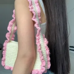 Ruffle bag