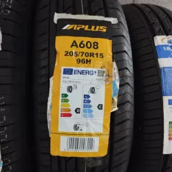 Neumático APLUS 205/70 R15
