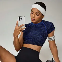 Camiseta deportiva corta sin costura