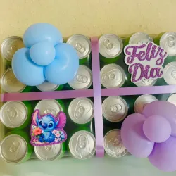 Caja de refresco decorada 