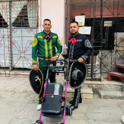 Pareja de mariachis 