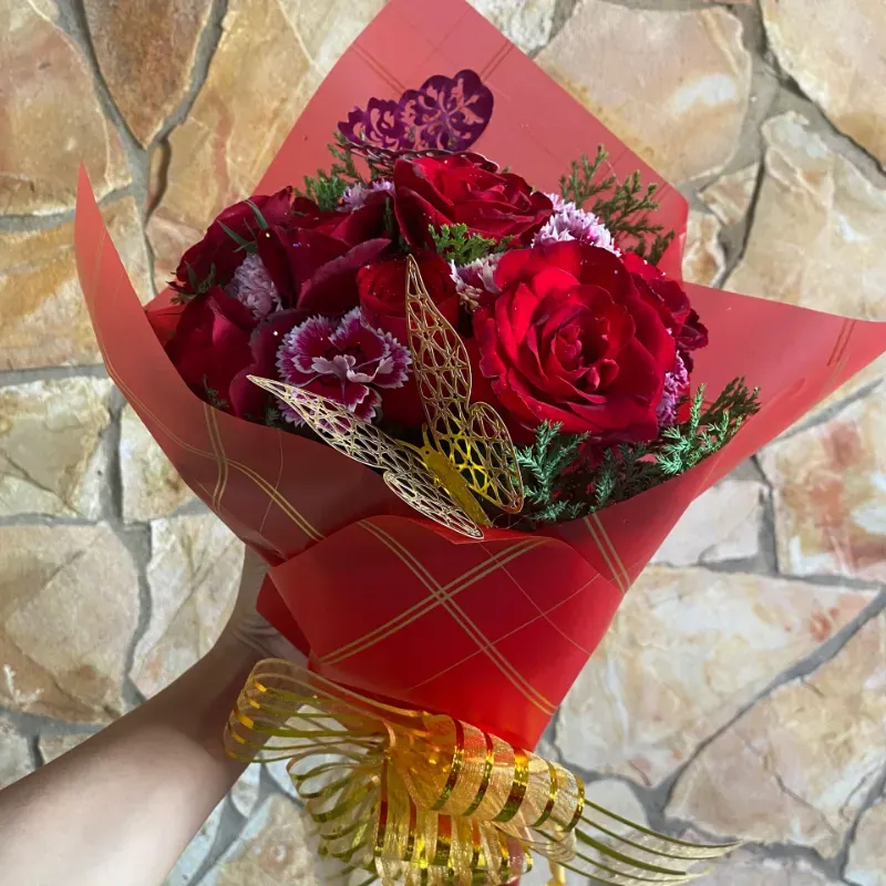 Ramo de flores naturales 