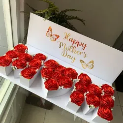 Feliz día mamá ✨️💕