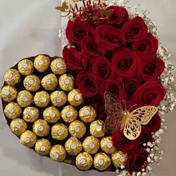 Rosas naturales con ferrero Rocher originales🌸
