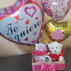 Mamá lo merece todo💕