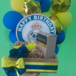 Cajas personalizadas con arcos de globos