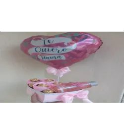 Caja de corazones rosada