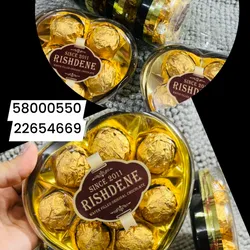 Bombones en caja de corazones ♥️