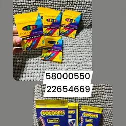 Crayolas y lápices de colores