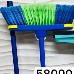 Escobas de buen material