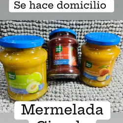 Mermelada, fresa , ciruela y melocotón
